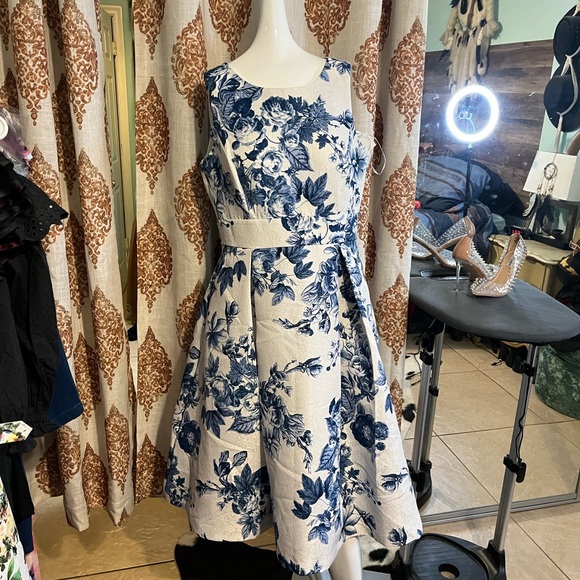 Danny & Nicole Dresses & Skirts - NWT - Danny and Nicole vintage dress